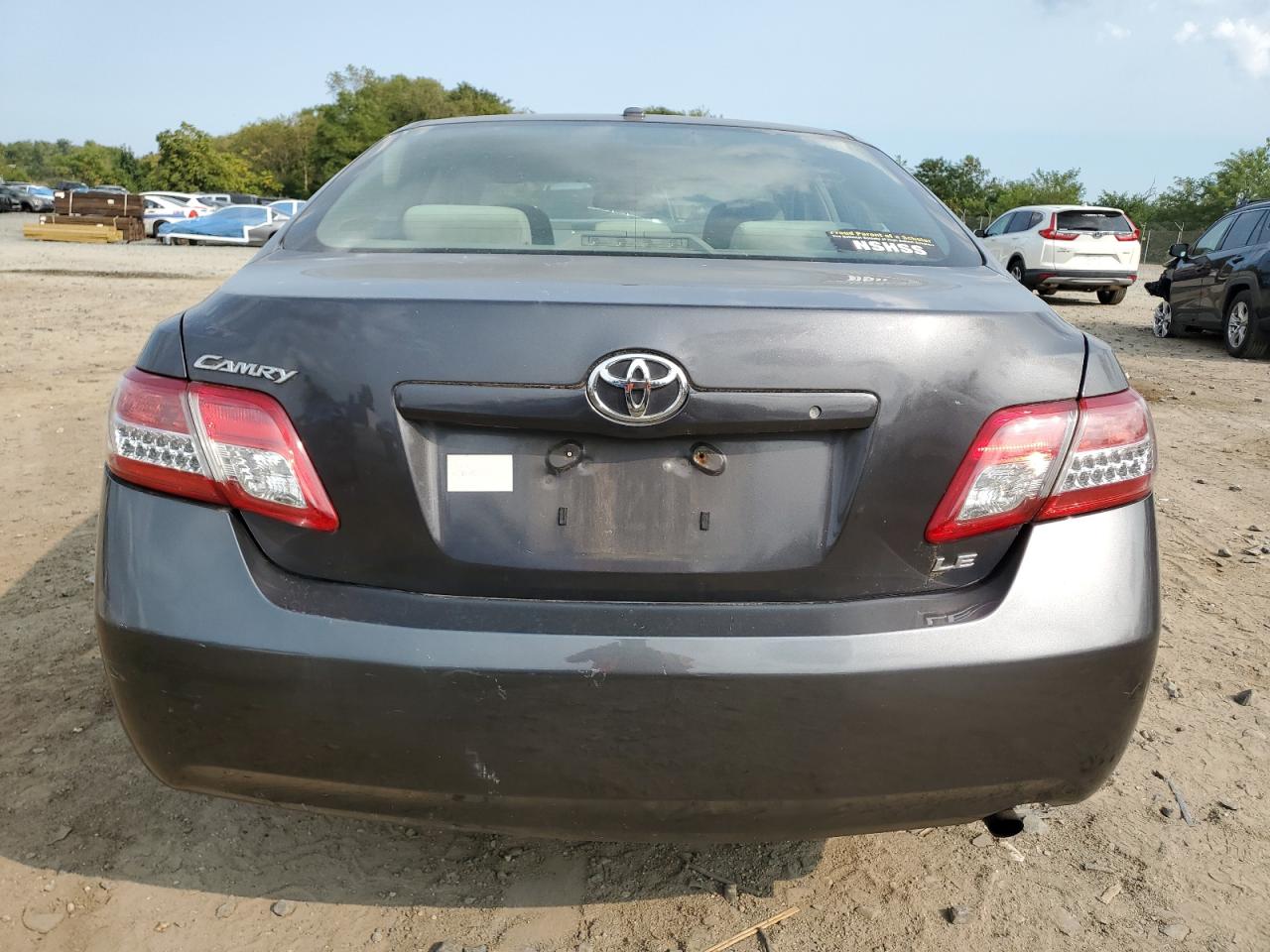 2010 Toyota Camry Base VIN: 4T1BF3EK0AU537525 Lot: 71188095