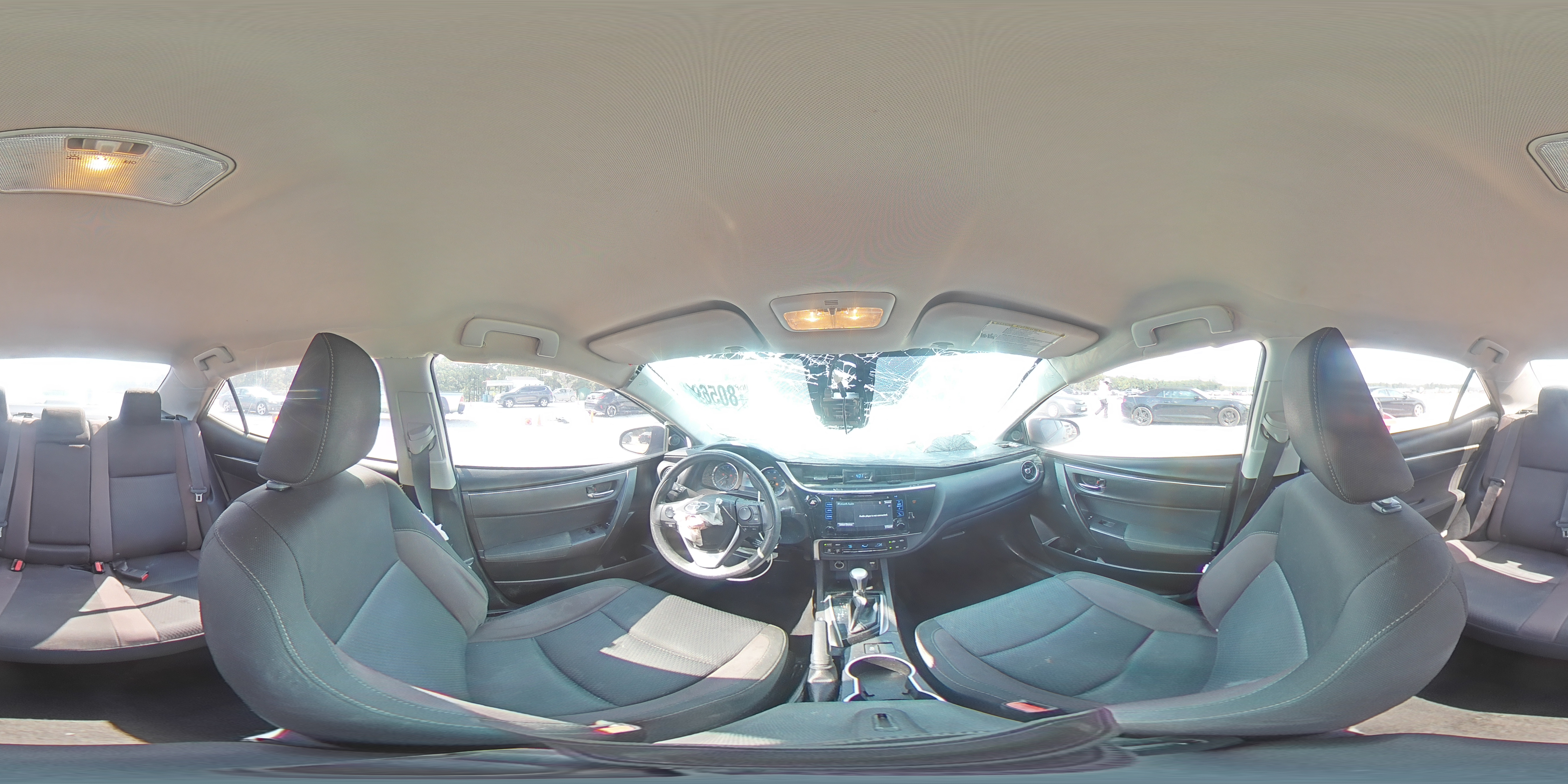 2018 Toyota Corolla L VIN: 5YFBURHE3JP744779 Lot: 80569655