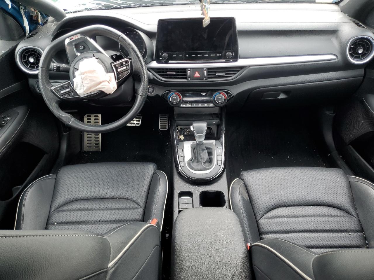 2023 Kia Forte Gt Line VIN: 3KPF54AD0PE649500 Lot: 82074165