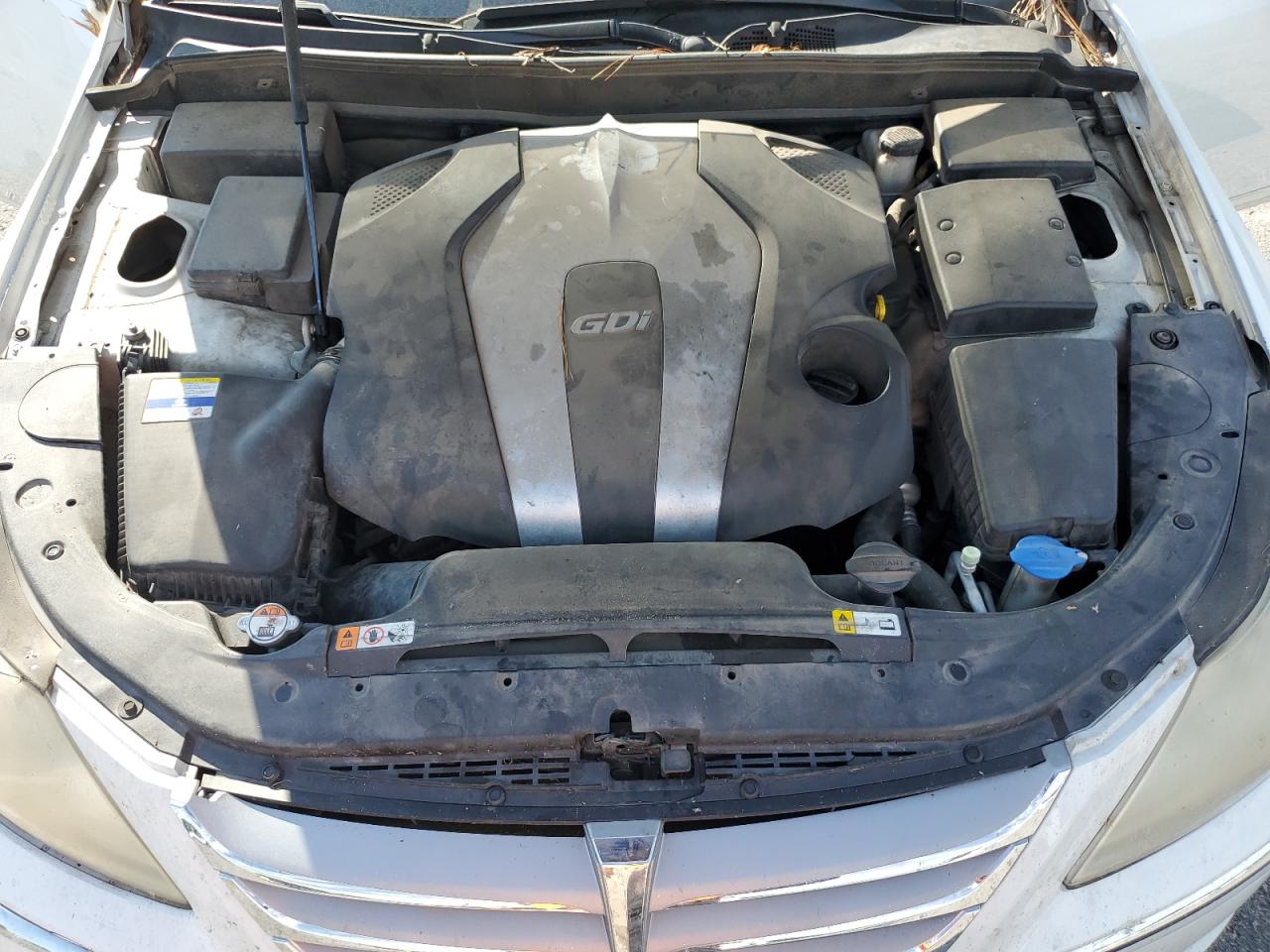 2012 Hyundai Genesis 3.8L VIN: KMHGC4DD3CU181064 Lot: 80757045