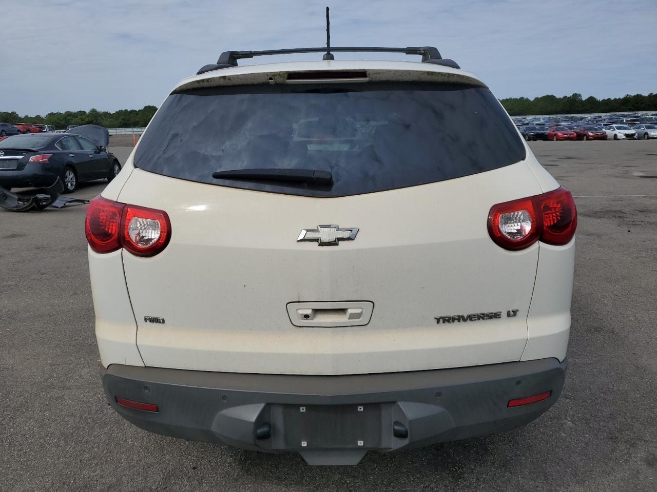 2012 Chevrolet Traverse Lt VIN: 1GNKVGED0CJ388187 Lot: 80297115