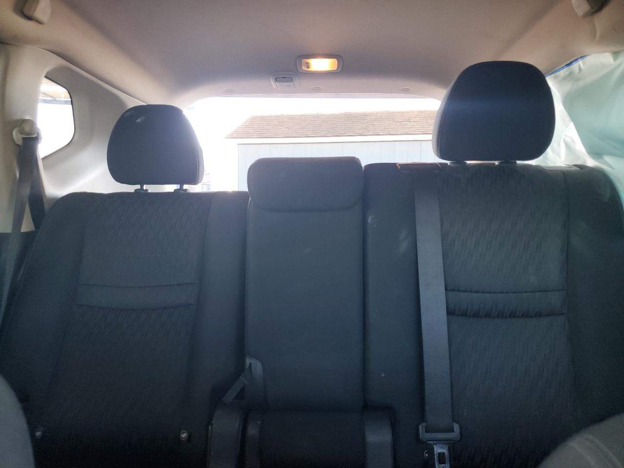 2019 Nissan Rogue S VIN: KNMAT2MV2KP526718 Lot: 71328595