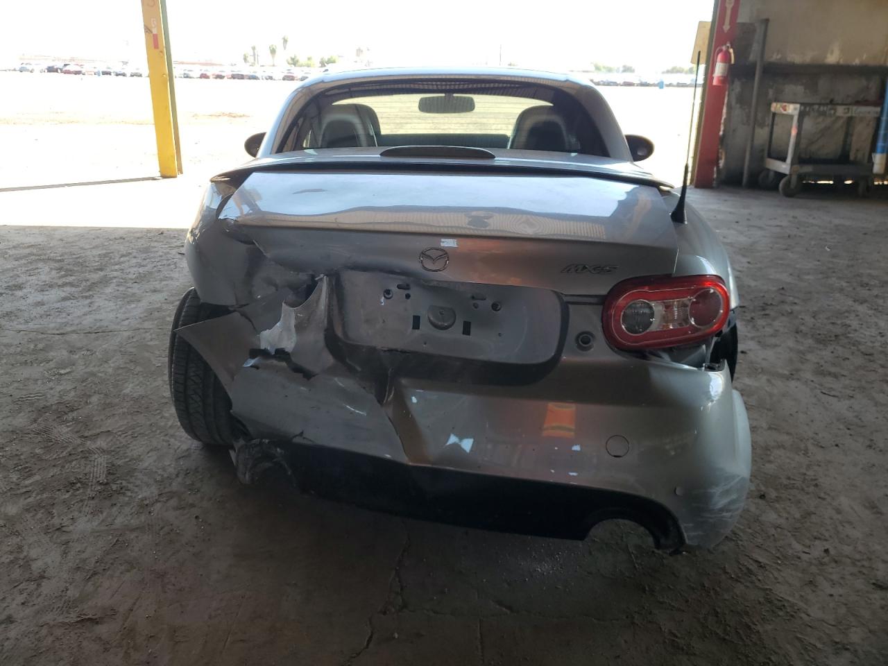2011 Mazda Mx-5 Miata VIN: JM1NC2MF1B0215848 Lot: 81972645