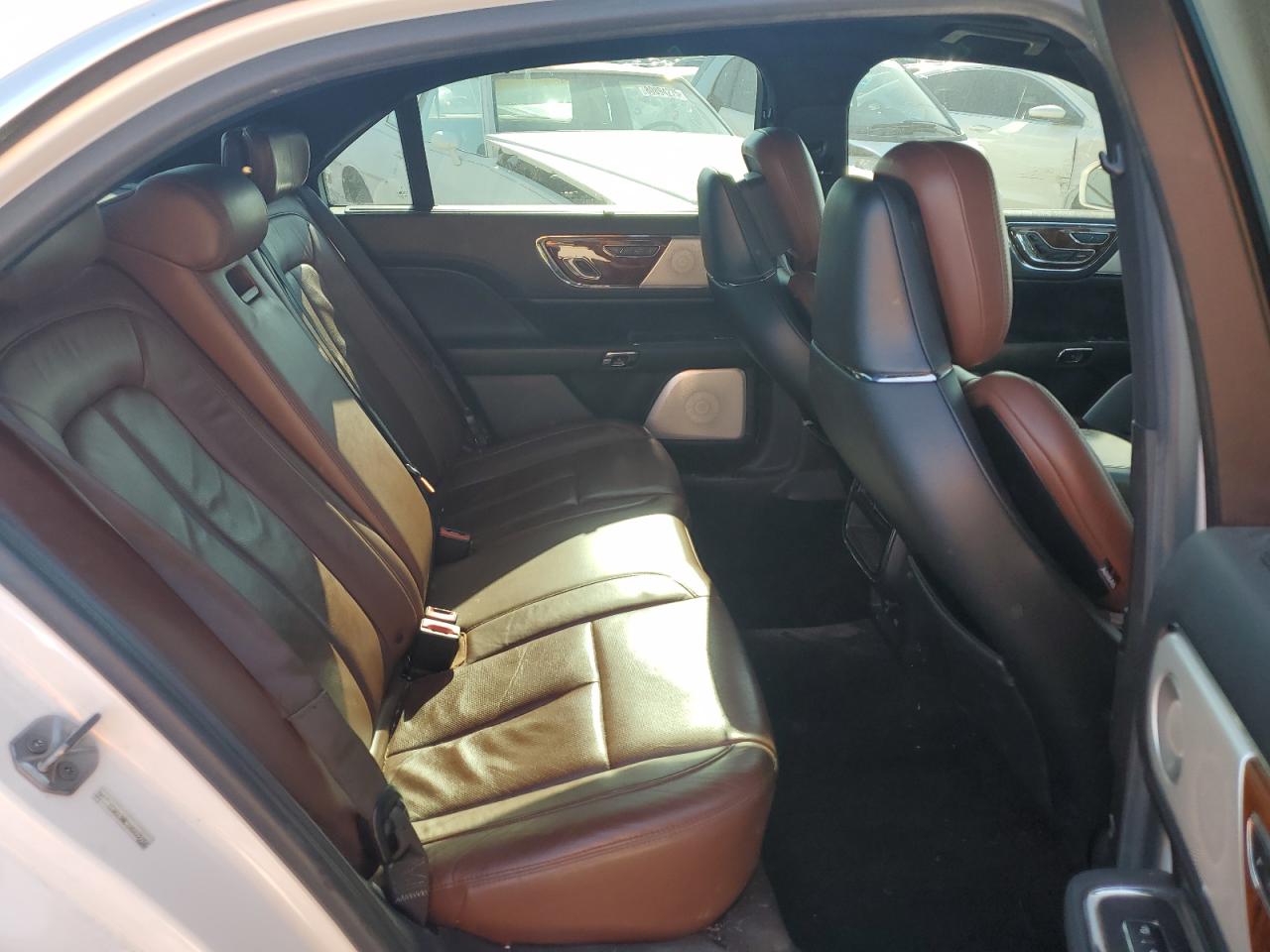 2017 Lincoln Continental Reserve VIN: 1LN6L9NC1H5612758 Lot: 83817245