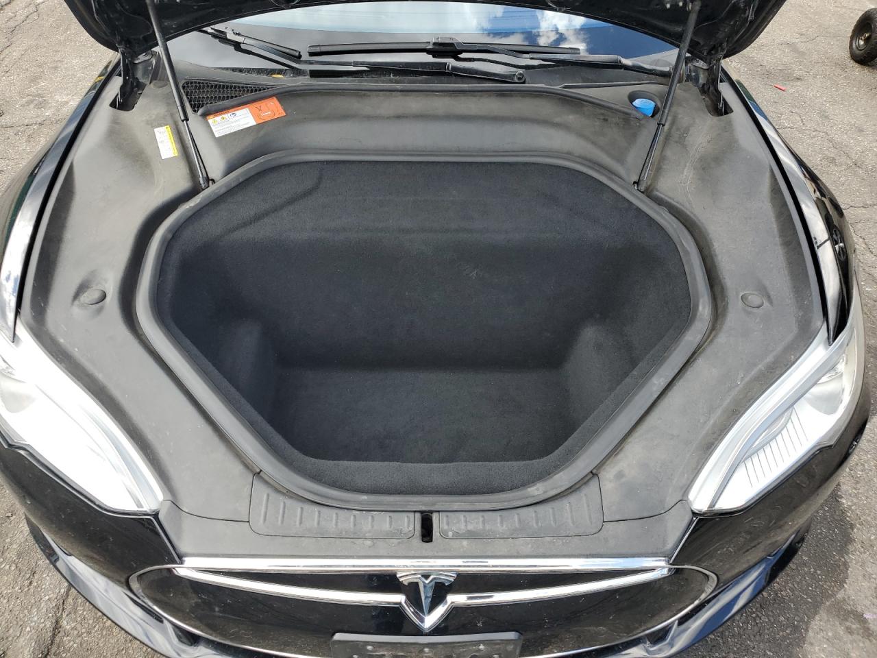 2015 Tesla Model S 85D VIN: 5YJSA1H27FF081509 Lot: 80827285