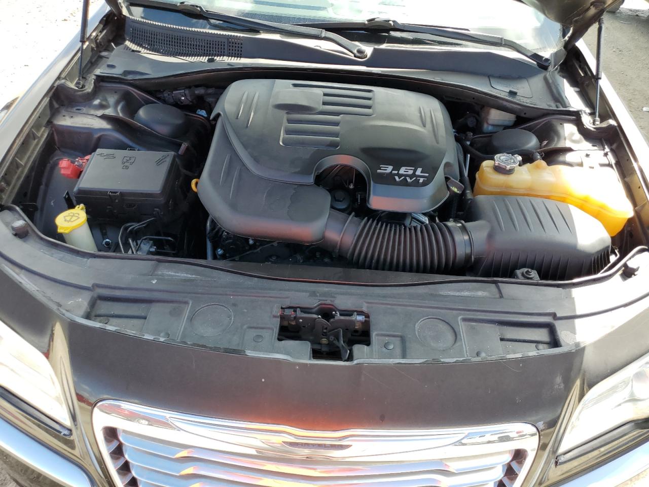 2013 Chrysler 300 VIN: 2C3CCAAGXDH630846 Lot: 66765195