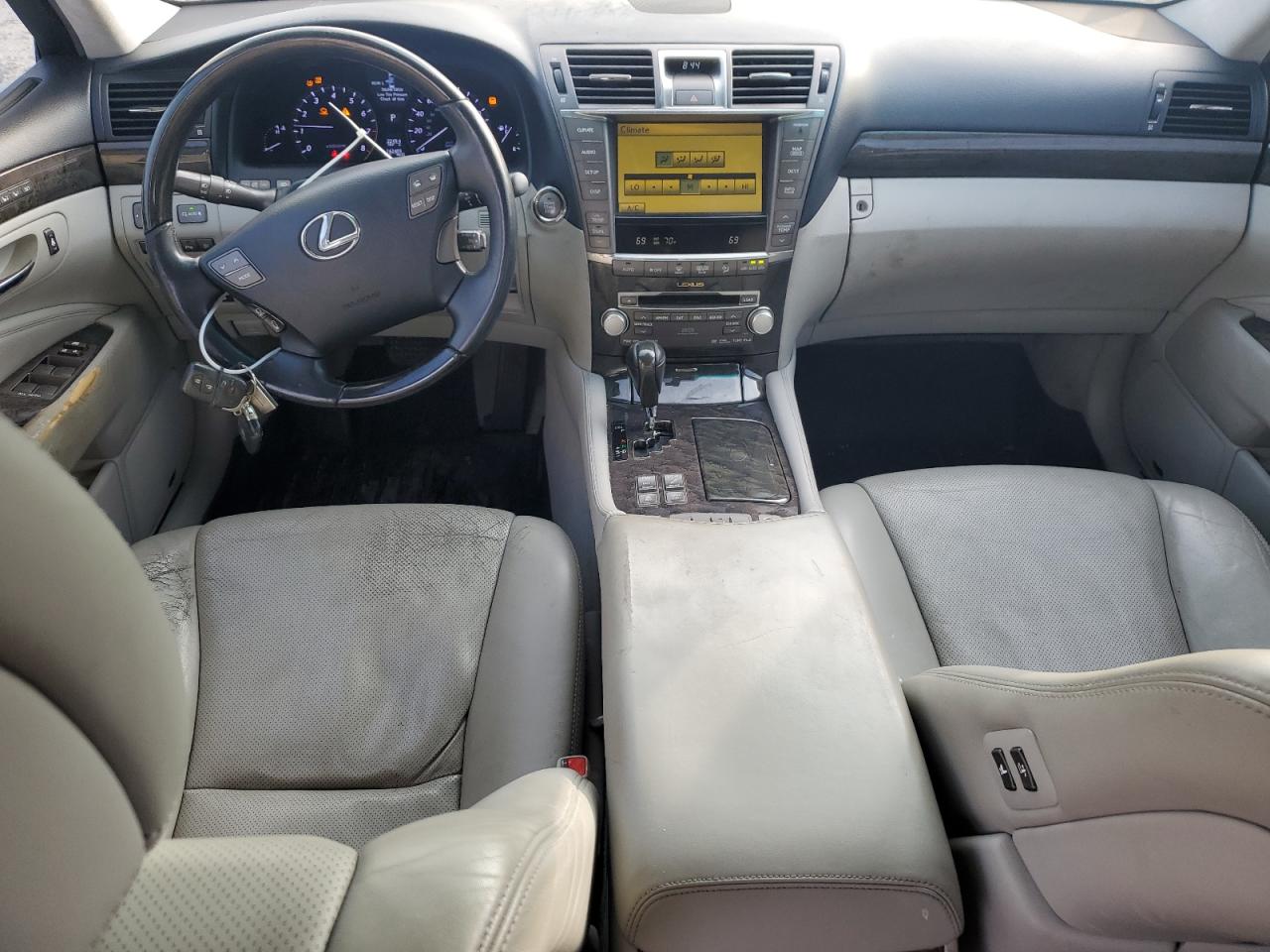 2010 Lexus Ls 460L VIN: JTHGL5EF1A5040610 Lot: 81599835