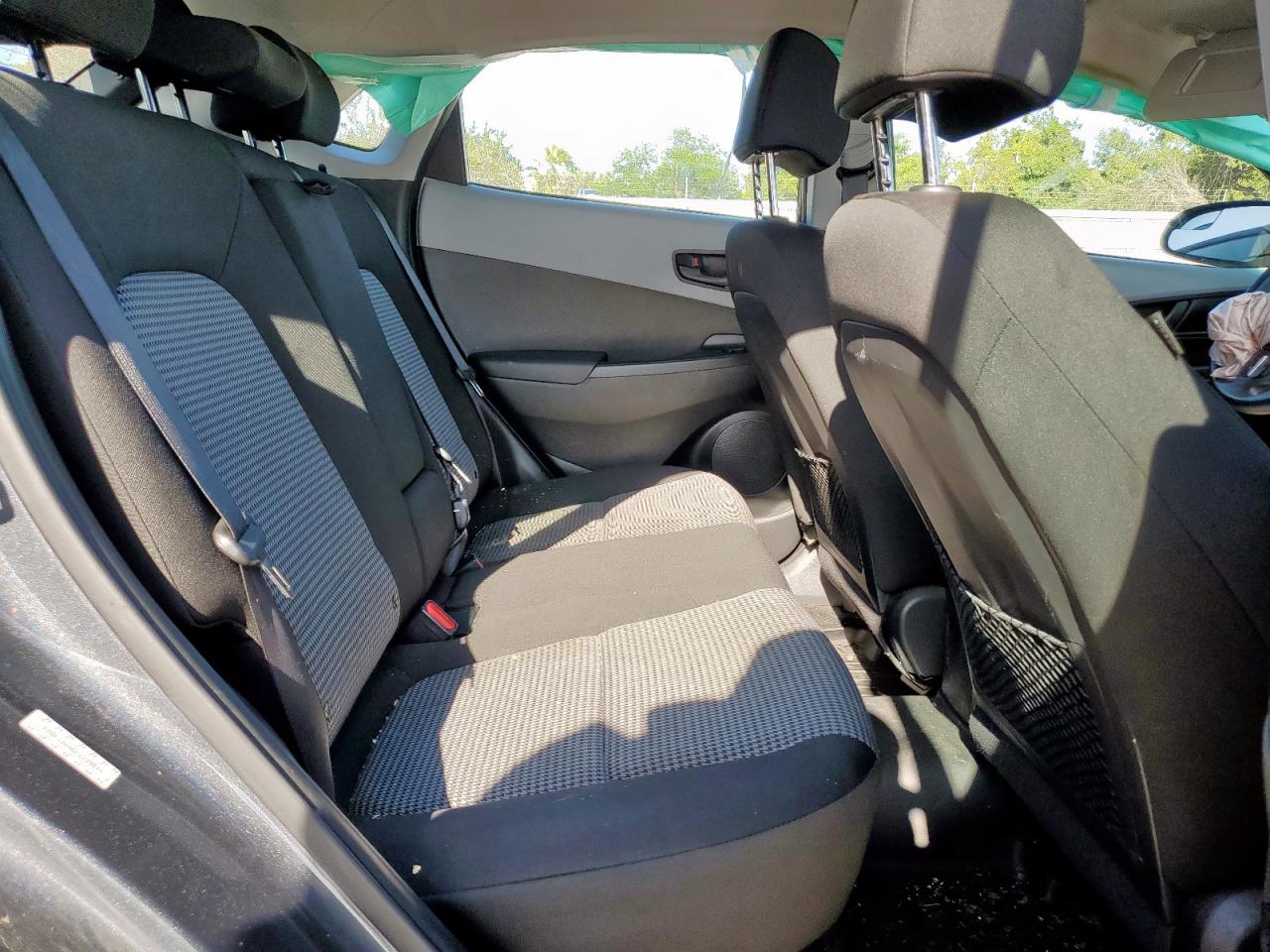 2019 Hyundai Kona Se VIN: KM8K12AA6KU239844 Lot: 81772605