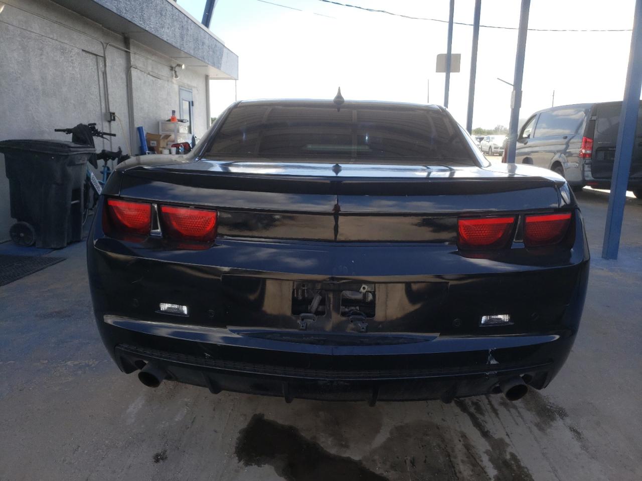 2013 Chevrolet Camaro Lt VIN: 2G1FF1E30D9177234 Lot: 81986435