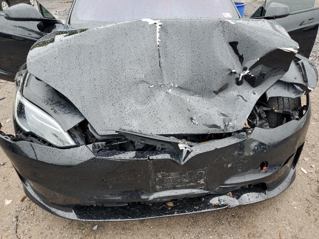 2022 Tesla Model S VIN: 5YJSA1E60NF472782 Lot: 84044445