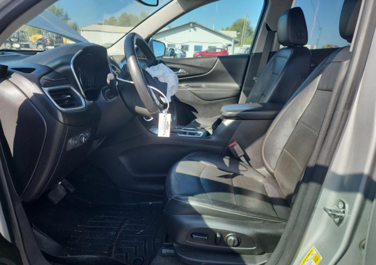 2018 Chevrolet Equinox Premier VIN: 2GNAXMEV5J6138631 Lot: 81776555