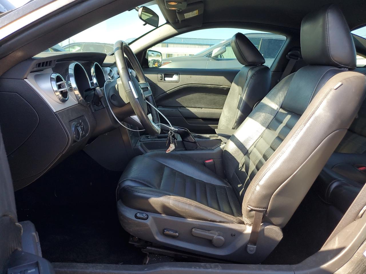 2007 Ford Mustang Gt VIN: 1ZVHT82HX75303759 Lot: 81106005