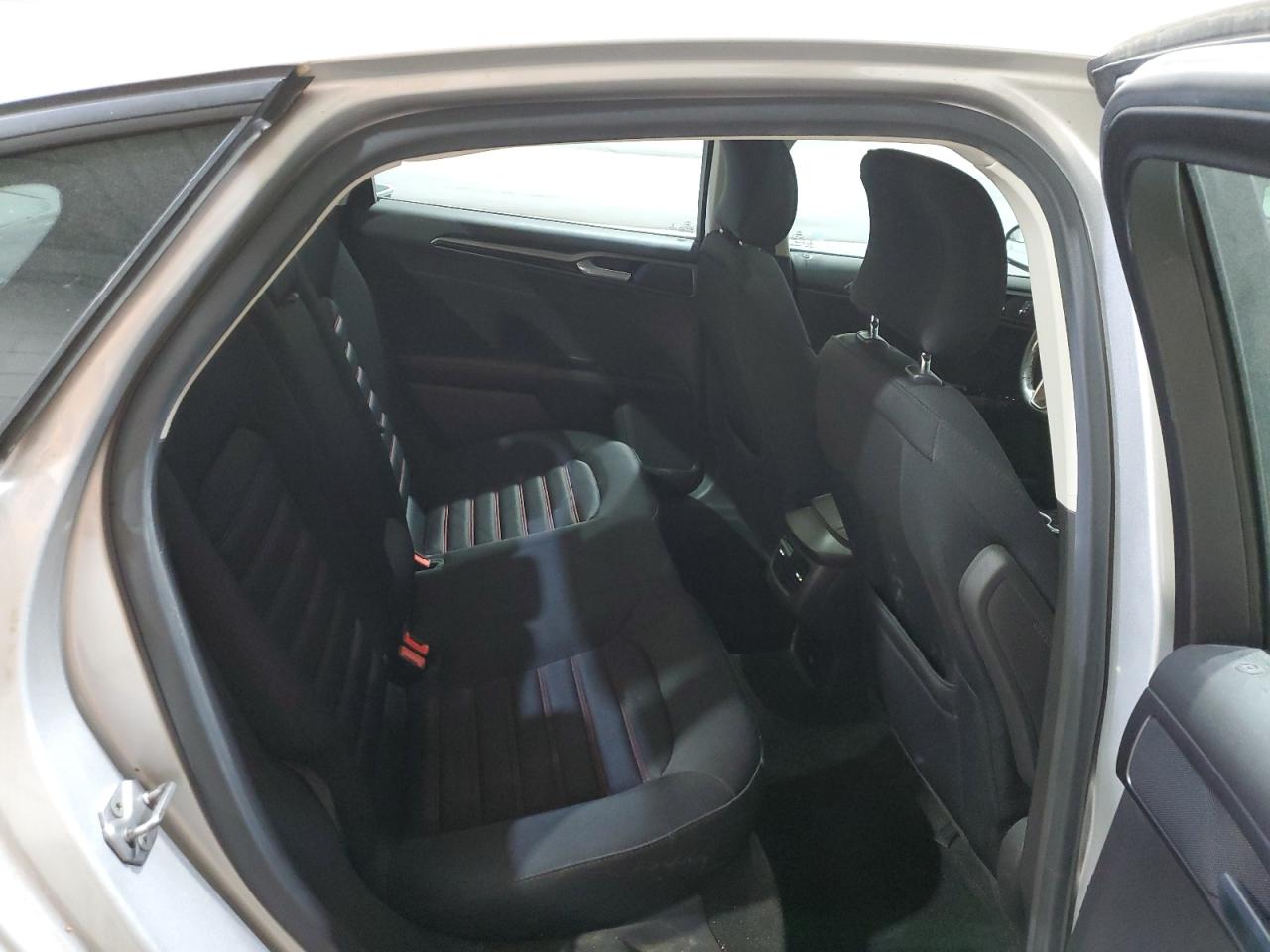 2016 Ford Fusion Se Hybrid VIN: 3FA6P0LUXGR321788 Lot: 80886235