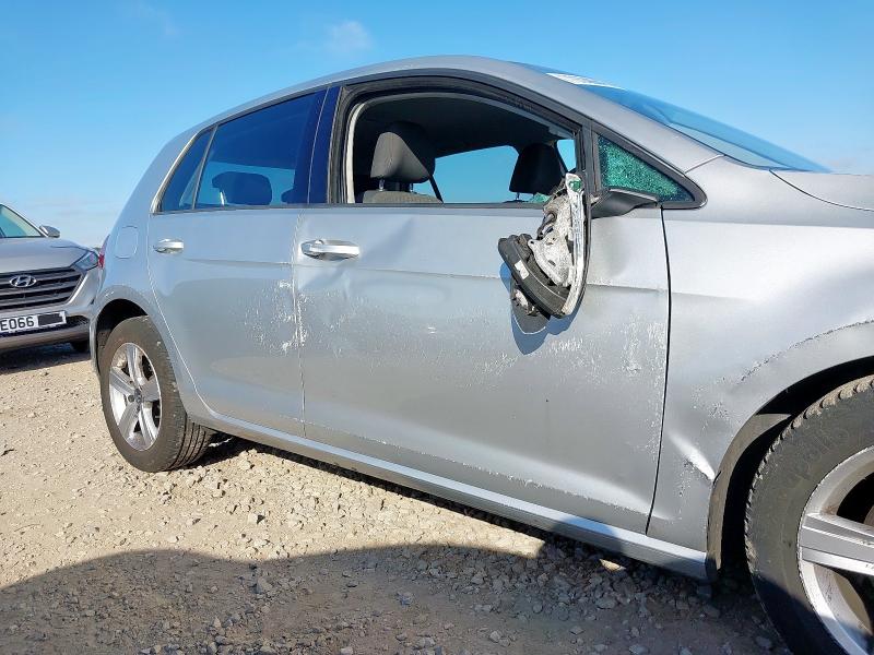 2015 VOLKSWAGEN GOLF MATCH