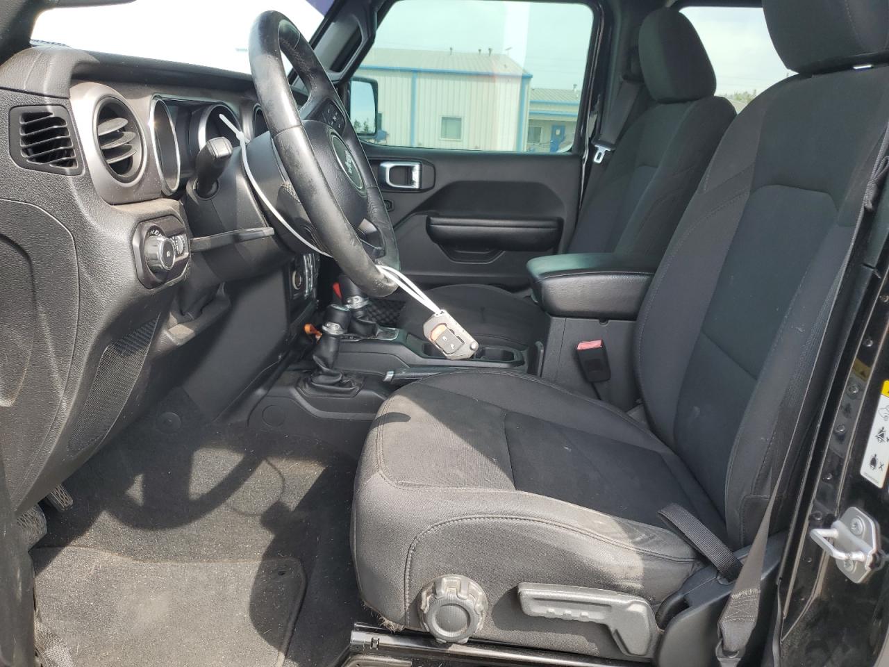 2018 Jeep Wrangler Unlimited Sport VIN: 1C4HJXDGXJW105594 Lot: 80144805