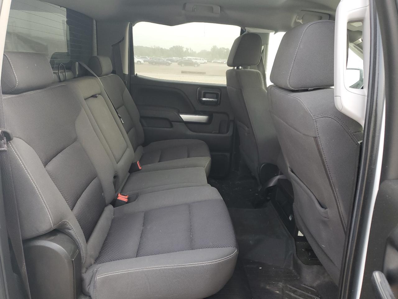 2017 Chevrolet Silverado K1500 Lt VIN: 3GCUKREC4HG515755 Lot: 71129785