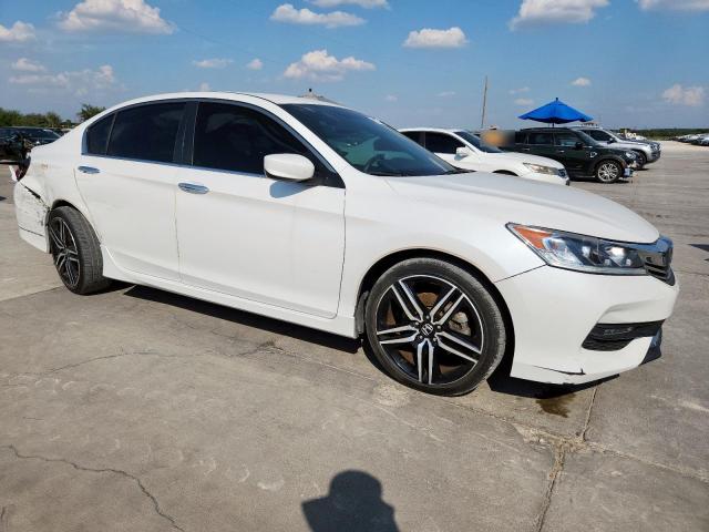  HONDA ACCORD 2017 Белы