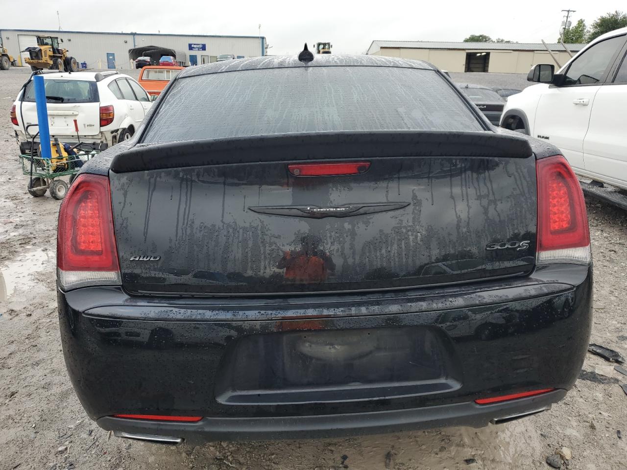 2016 Chrysler 300 S VIN: 2C3CCAGGXGH213190 Lot: 81707555