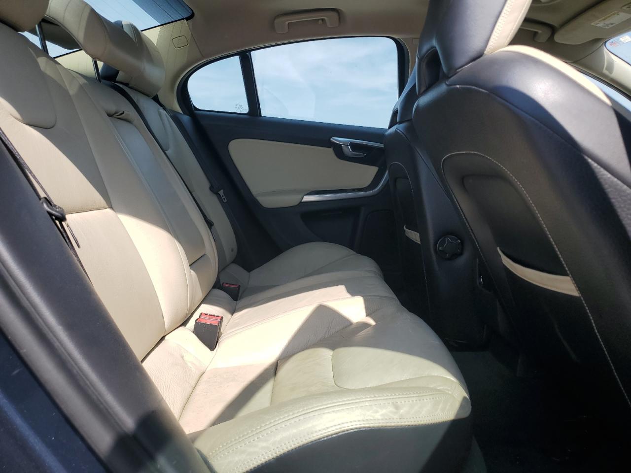 2012 Volvo S60 T5 VIN: YV1622FS9C2121475 Lot: 81037755