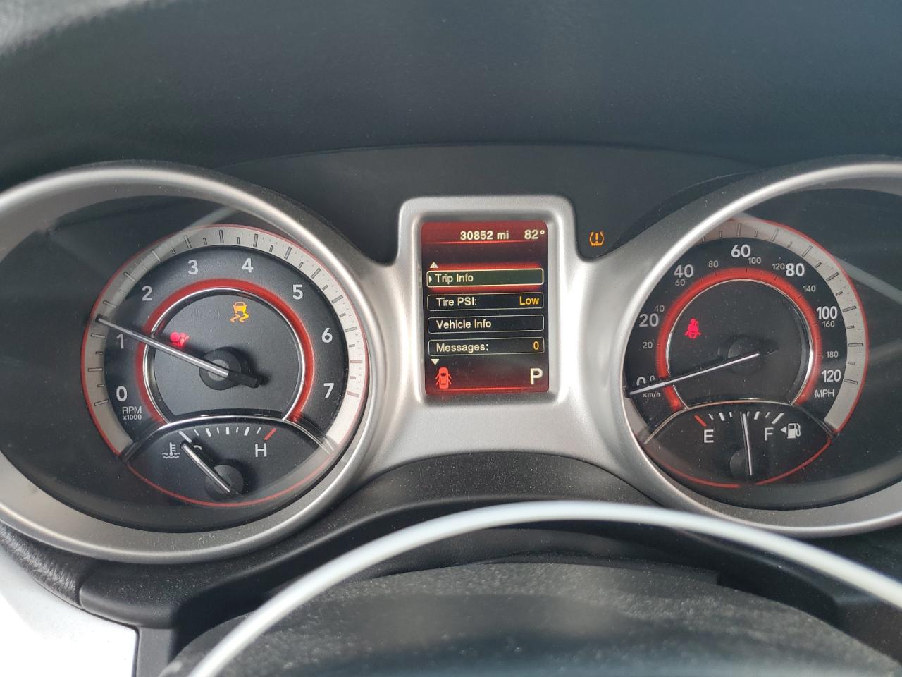 2018 Dodge Journey Se VIN: 3C4PDCAB1JT382550 Lot: 70688025