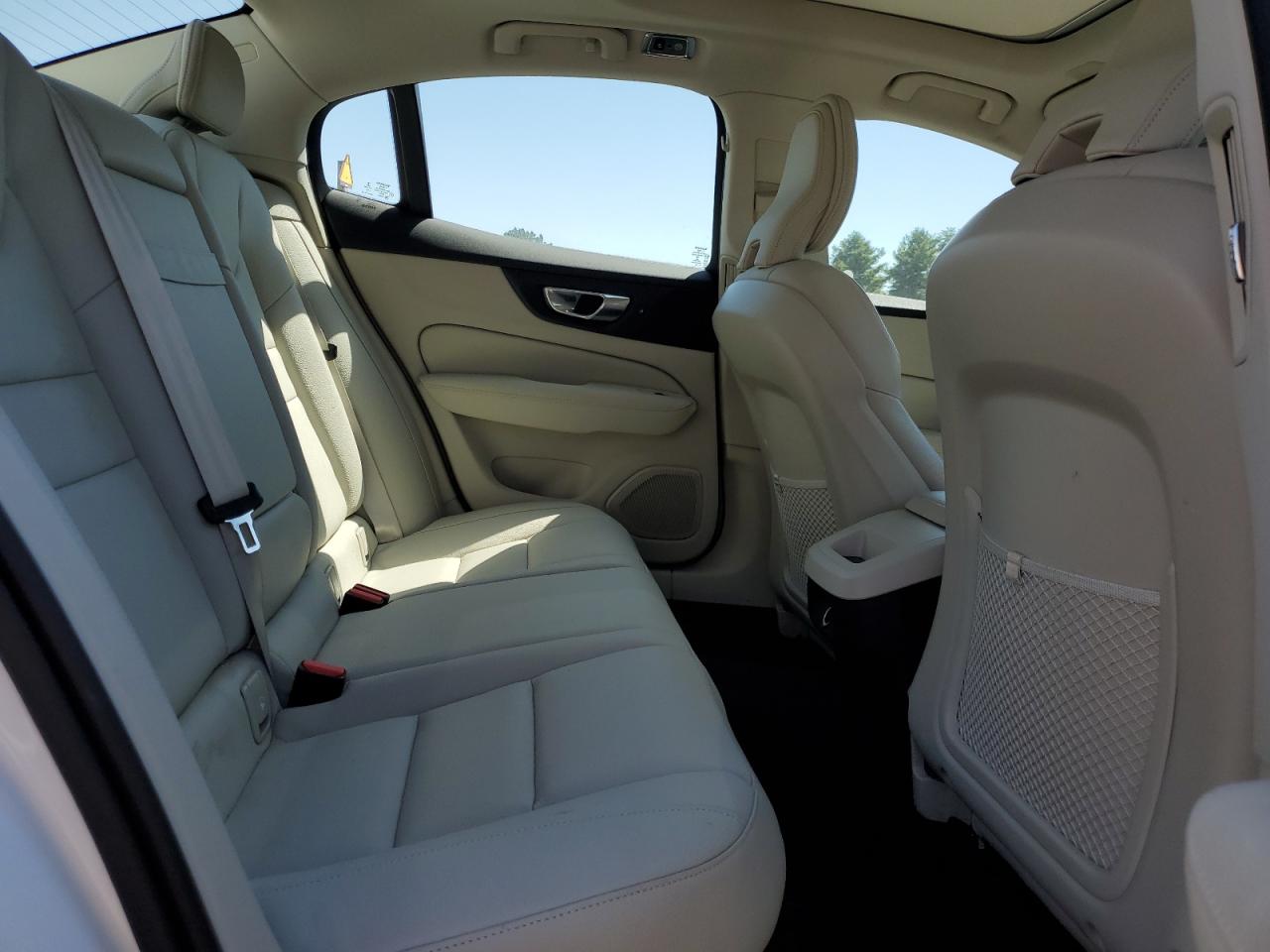 2020 Volvo S60 T5 Momentum VIN: 7JR102FK1LG060813 Lot: 70835255