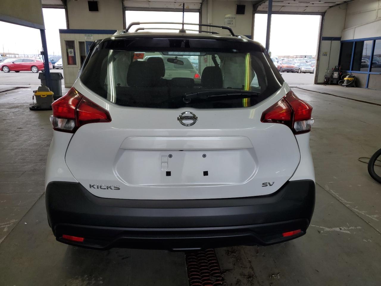 2019 Nissan Kicks S VIN: 3N1CP5CU2KL533870 Lot: 84645135