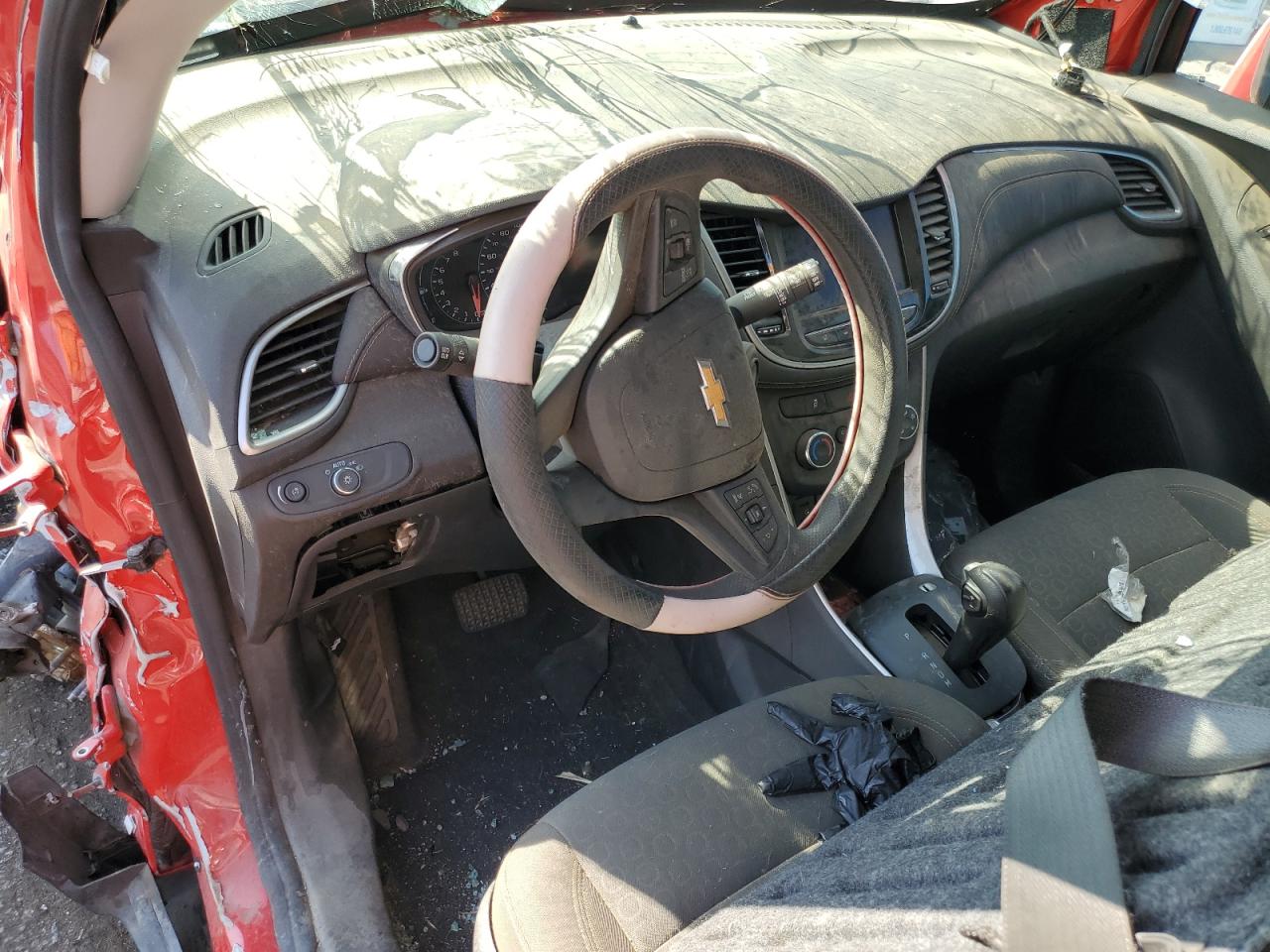 2020 Chevrolet Trax Ls VIN: KL7CJNSB6LB353225 Lot: 83855885