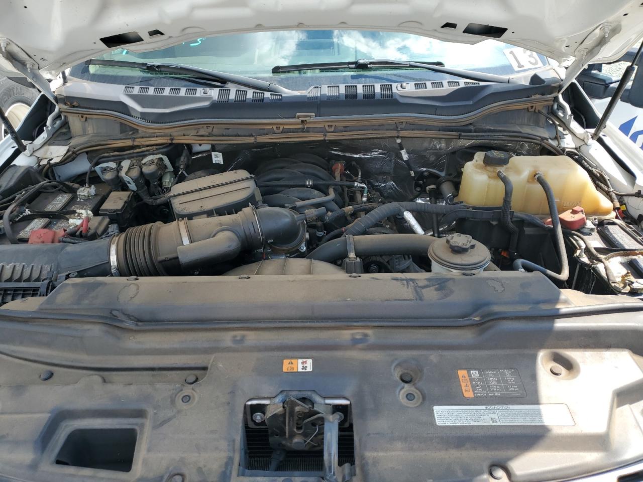 2022 Ford F550 Super Duty VIN: 1FDUF5GN7NDA28145 Lot: 81029055