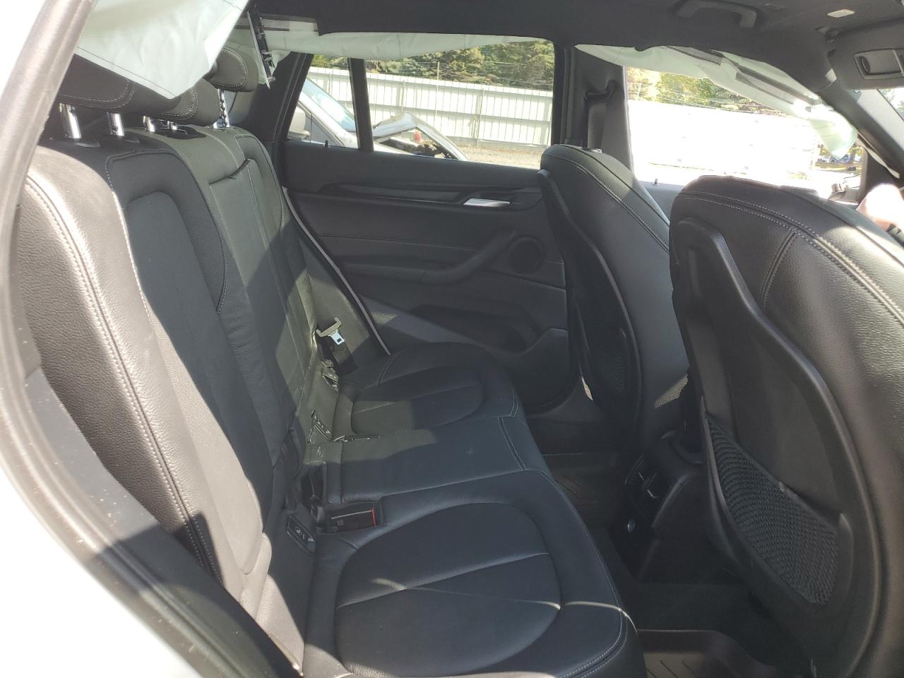 2018 BMW X1 xDrive28I VIN: WBXHT3C32J5L30957 Lot: 71973375