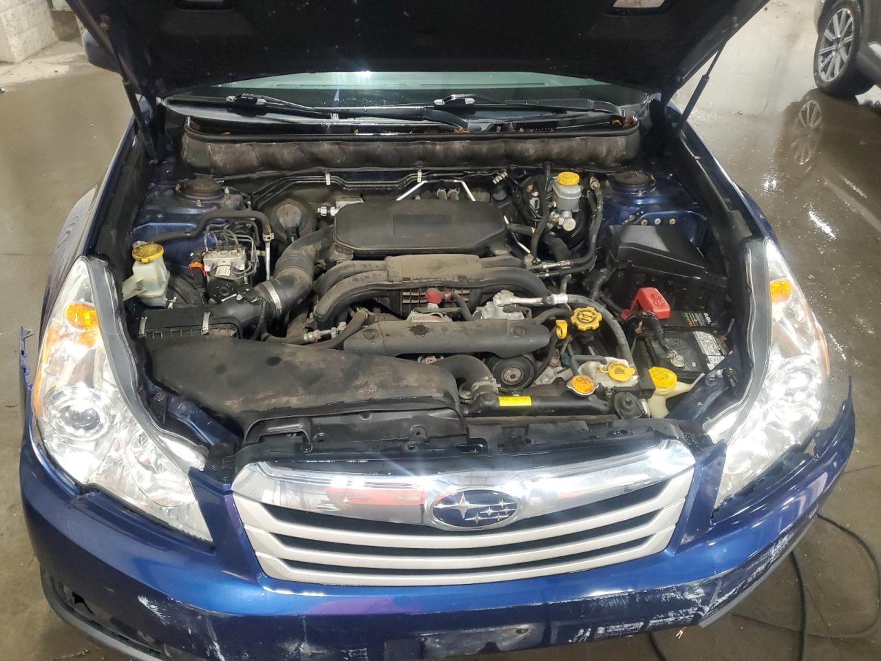 2011 Subaru Outback 2.5I Limited VIN: 4S4BRCLC1B3313237 Lot: 84752695