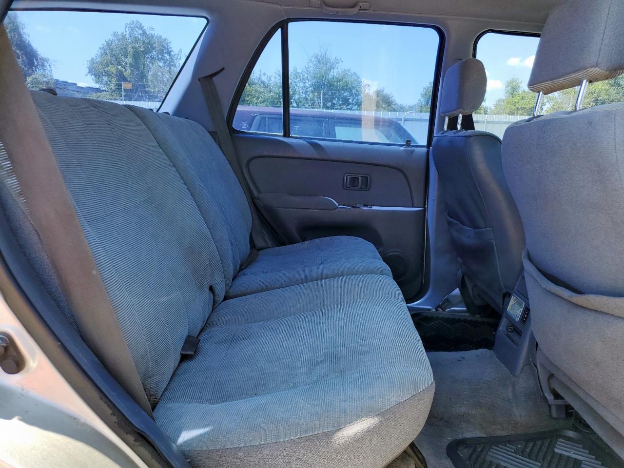 2000 Toyota 4Runner VIN: JT3GM84R8Y0055418 Lot: 81489025