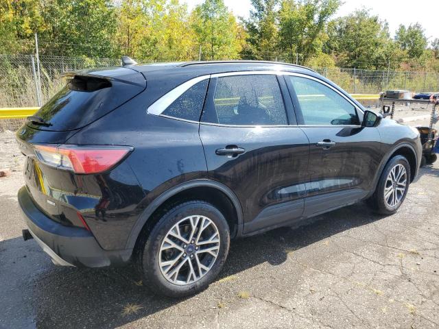  FORD ESCAPE 2020 Черный