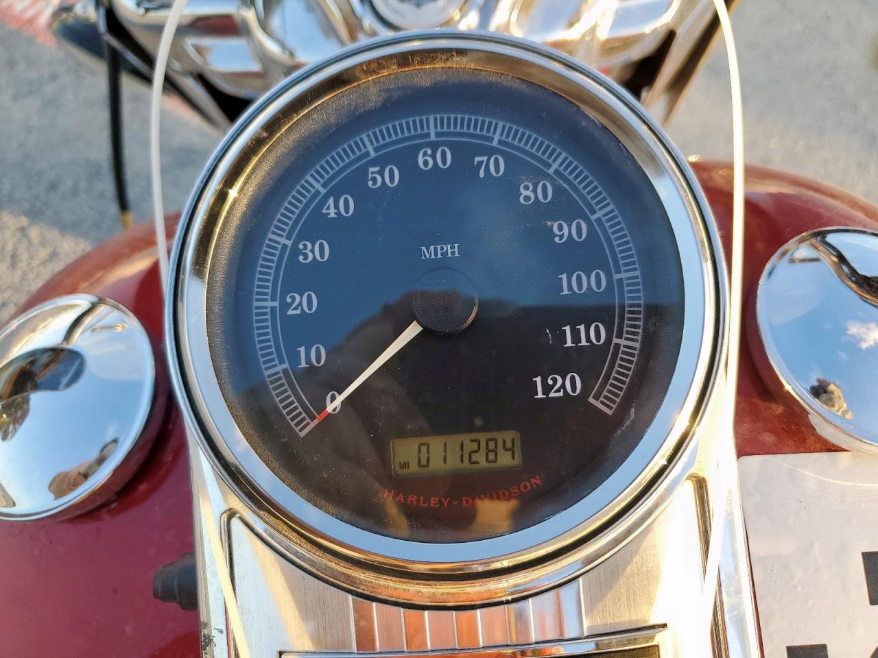 2013 Harley-Davidson Flhr Road King VIN: 1HD1FBM13DB626197 Lot: 81428175