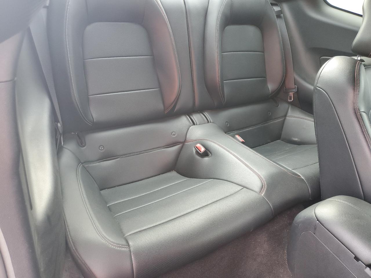 2015 Ford Mustang VIN: 1FA6P8TH8F5306905 Lot: 71251845