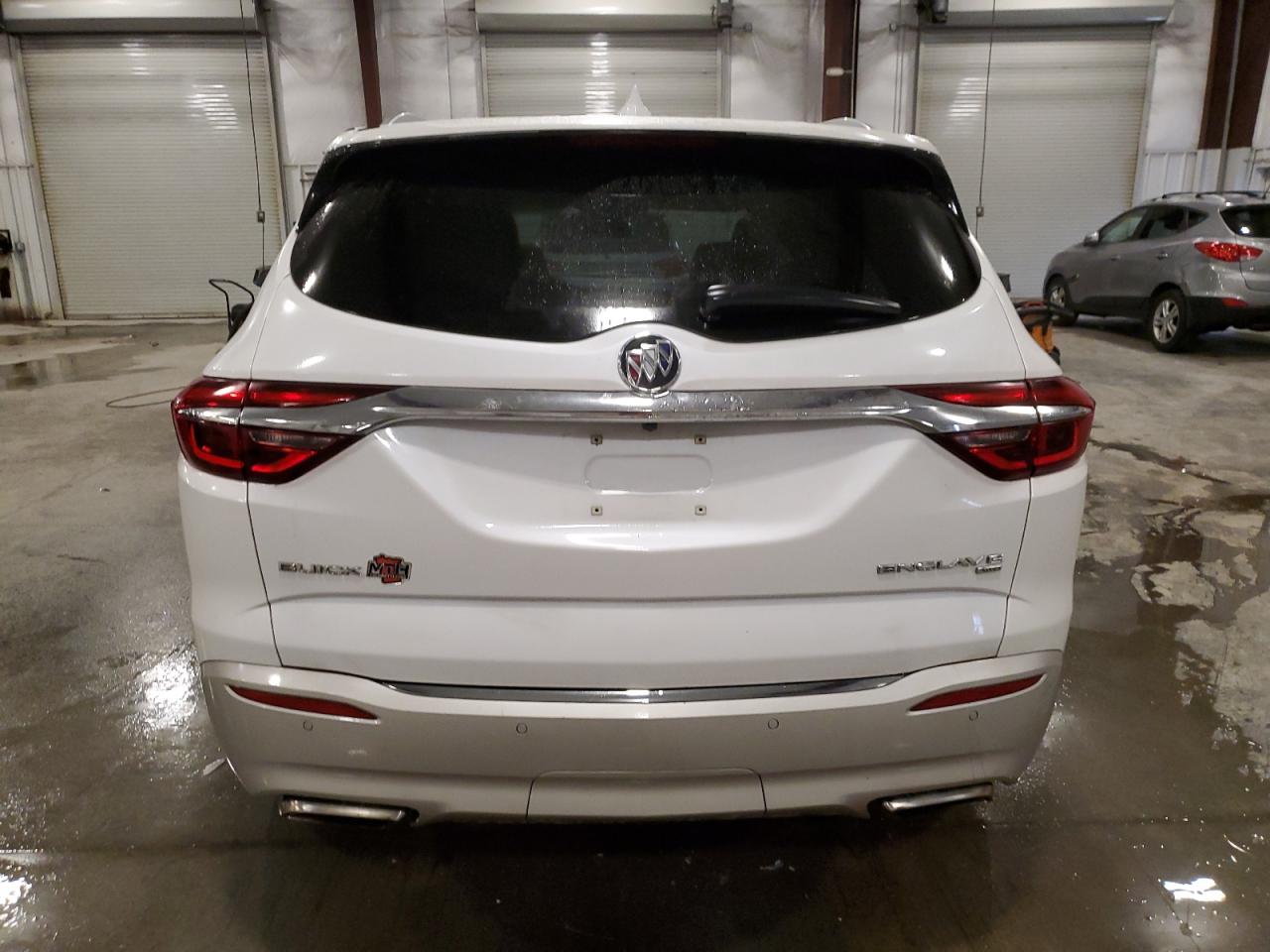 2018 Buick Enclave Premium VIN: 5GAEVBKW4JJ269474 Lot: 71268285