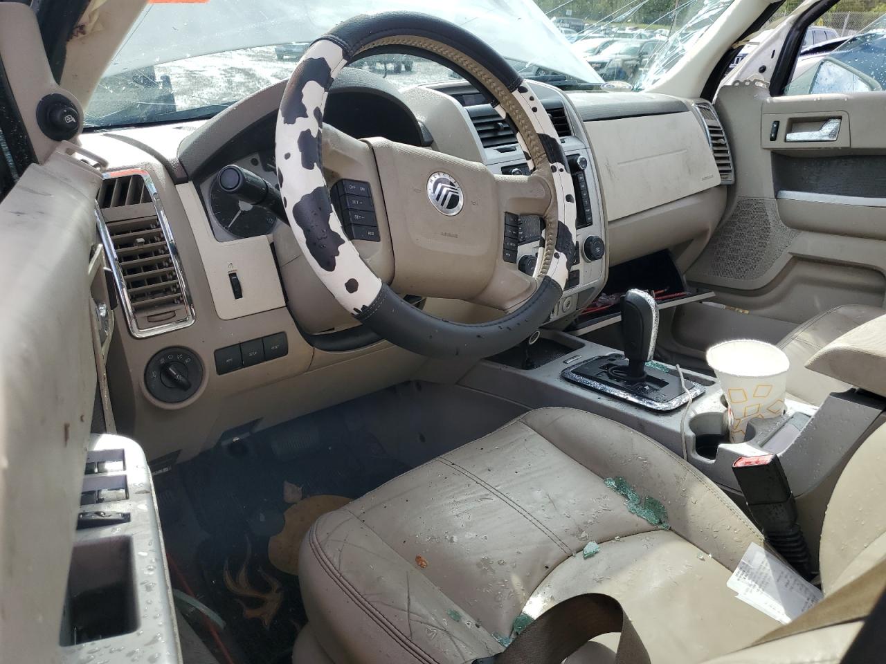 2011 Mercury Mariner Premier VIN: 4M2CN8HGXBKJ01112 Lot: 81825665