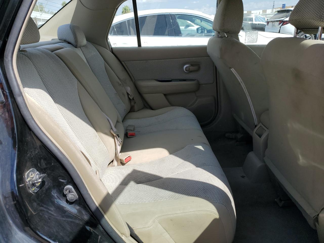 2008 Nissan Versa S VIN: 3N1BC11EX8L463751 Lot: 72102745