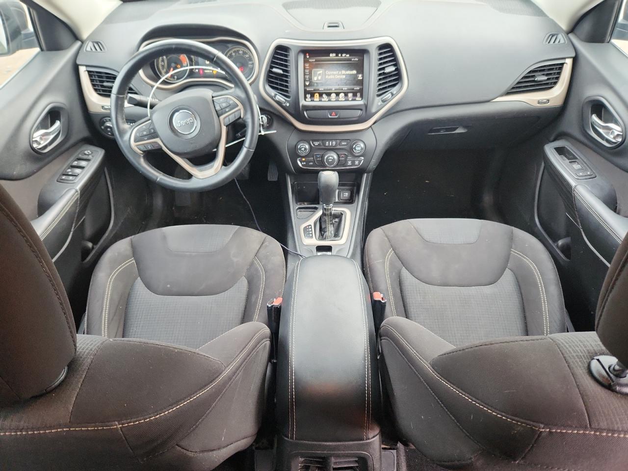 2016 Jeep Cherokee Latitude VIN: 1C4PJLCS5GW114450 Lot: 71704165