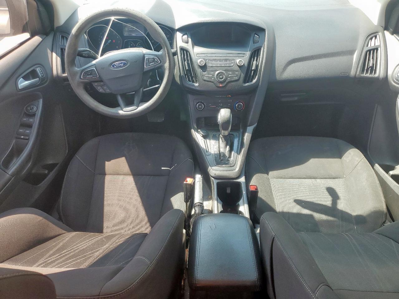 2018 Ford Focus Se VIN: 1FADP3F2XJL259494 Lot: 80445125