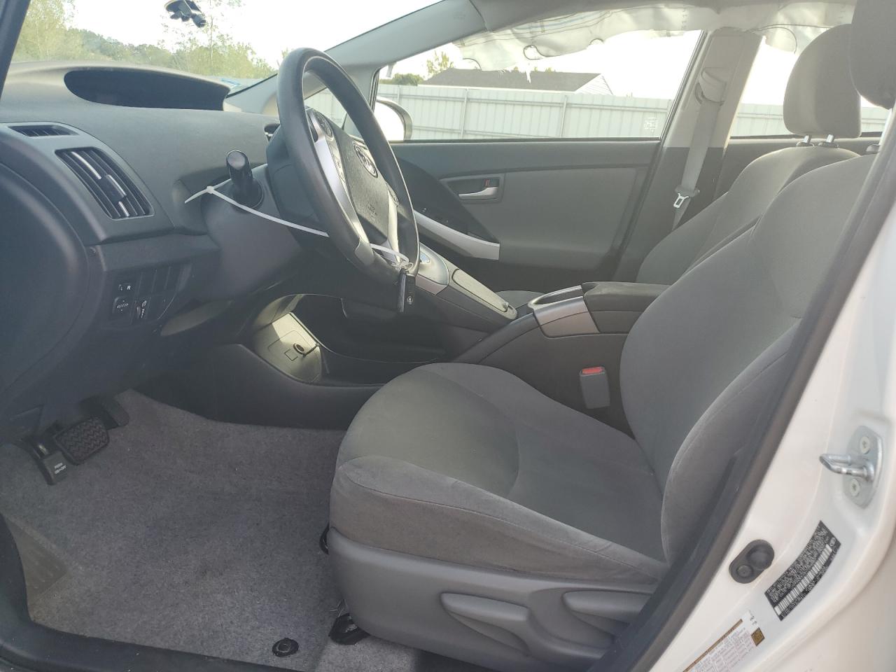 2014 Toyota Prius VIN: JTDKN3DU2E0384587 Lot: 84631905