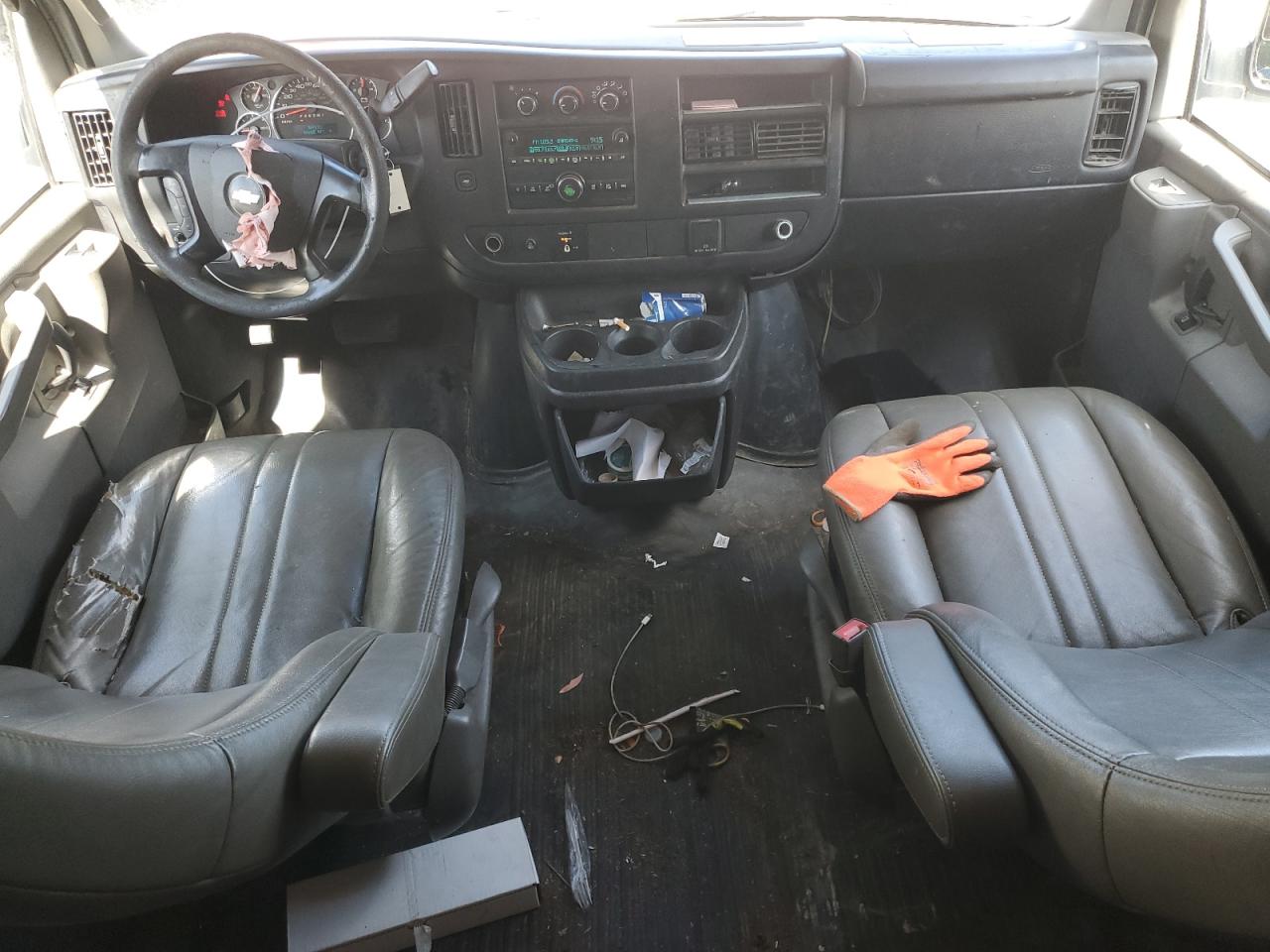 2016 Chevrolet Express G2500 VIN: 1GCWGBFF7G1184581 Lot: 71031175