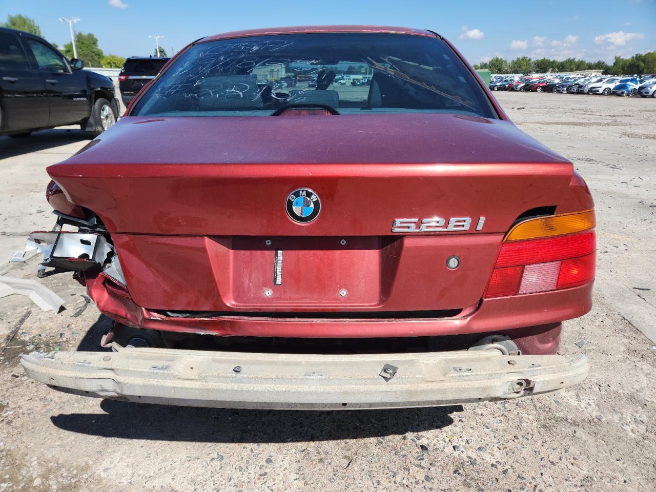 1999 BMW 528 I Automatic VIN: WBADM6333XBY20082 Lot: 81728785