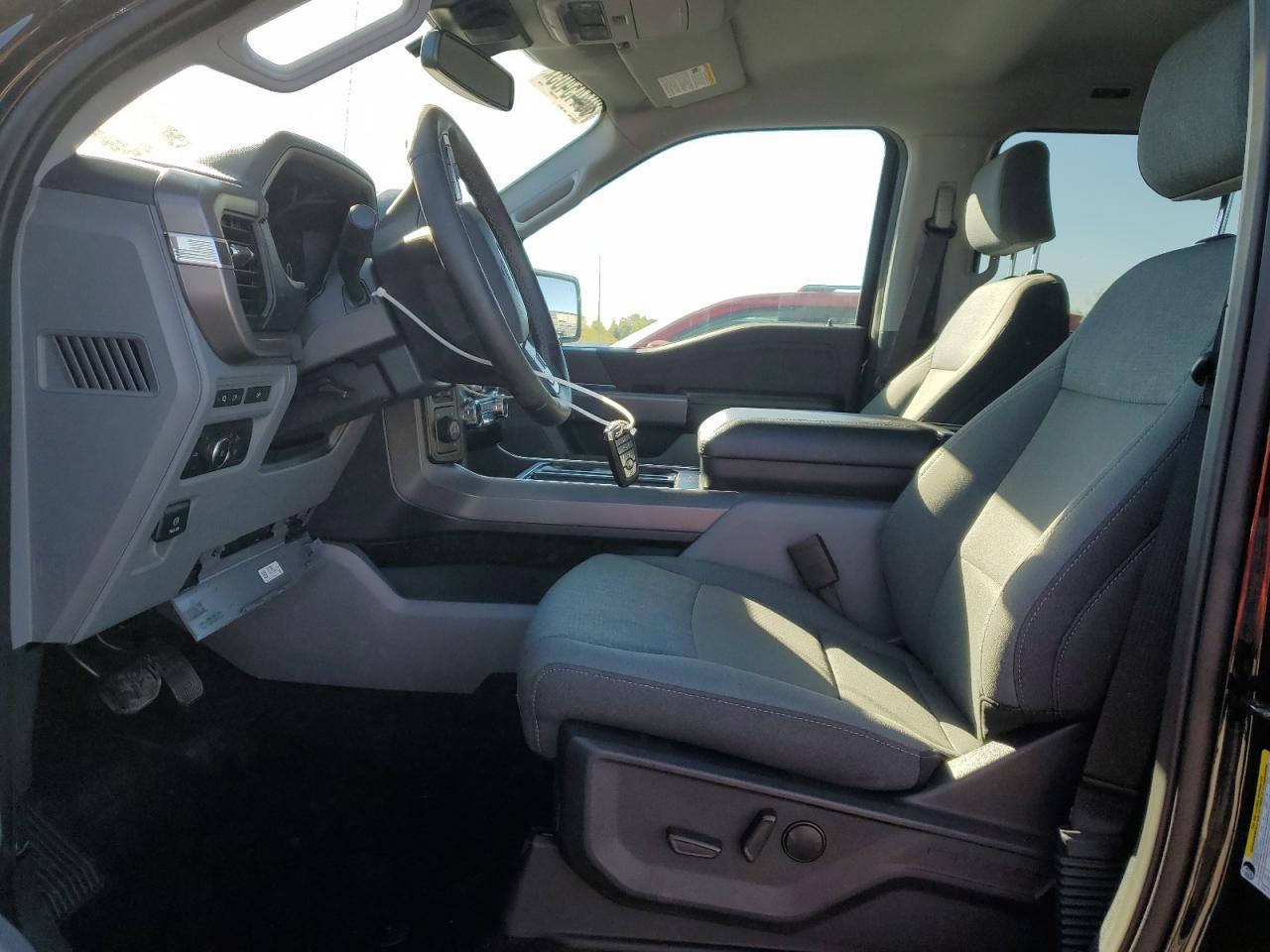 2024 Ford F150 Xlt VIN: 1FTFW3L85RKE04442 Lot: 80445405