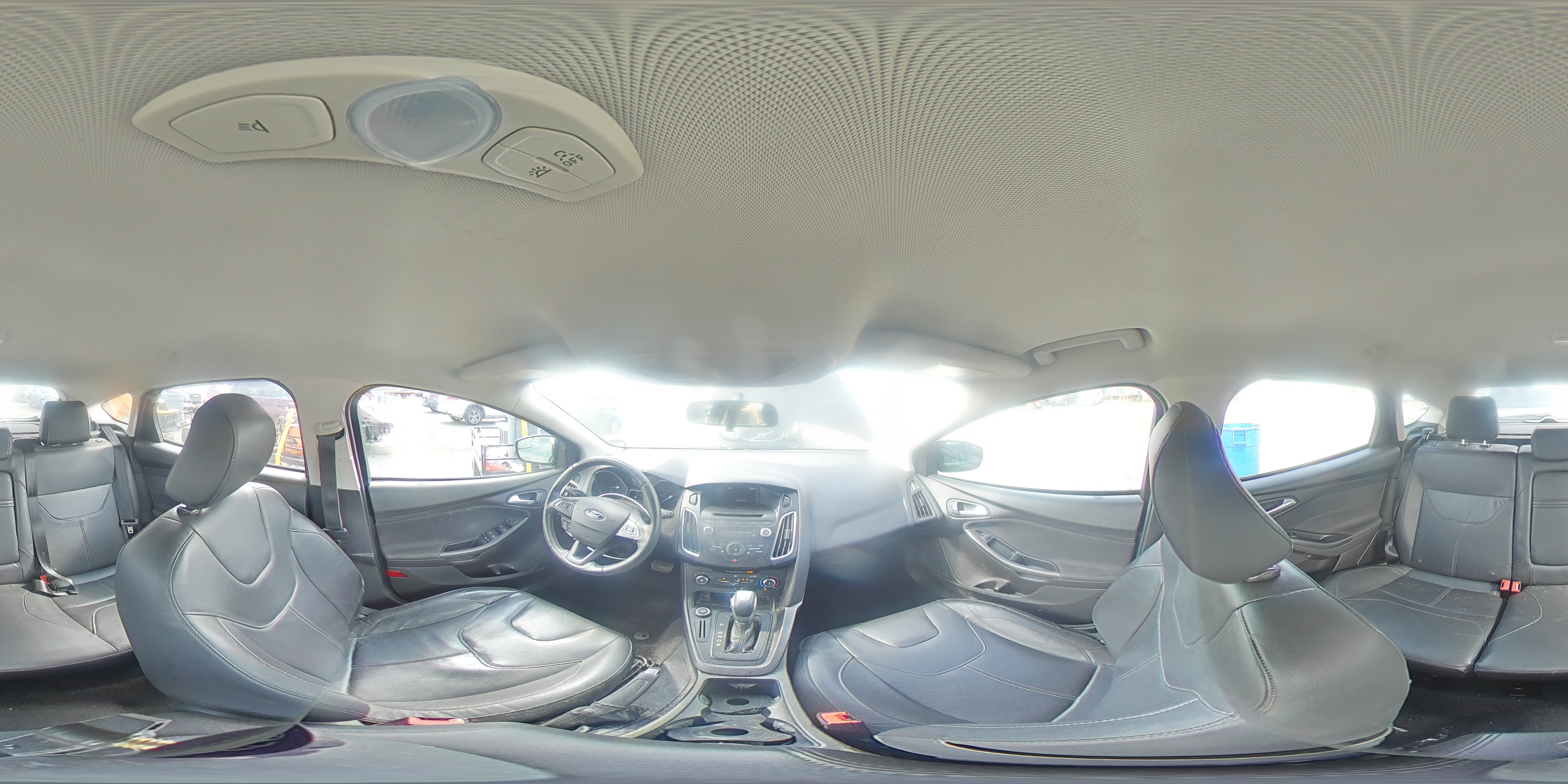 2015 Ford Focus Se VIN: 1FADP3K25FL310963 Lot: 81724395