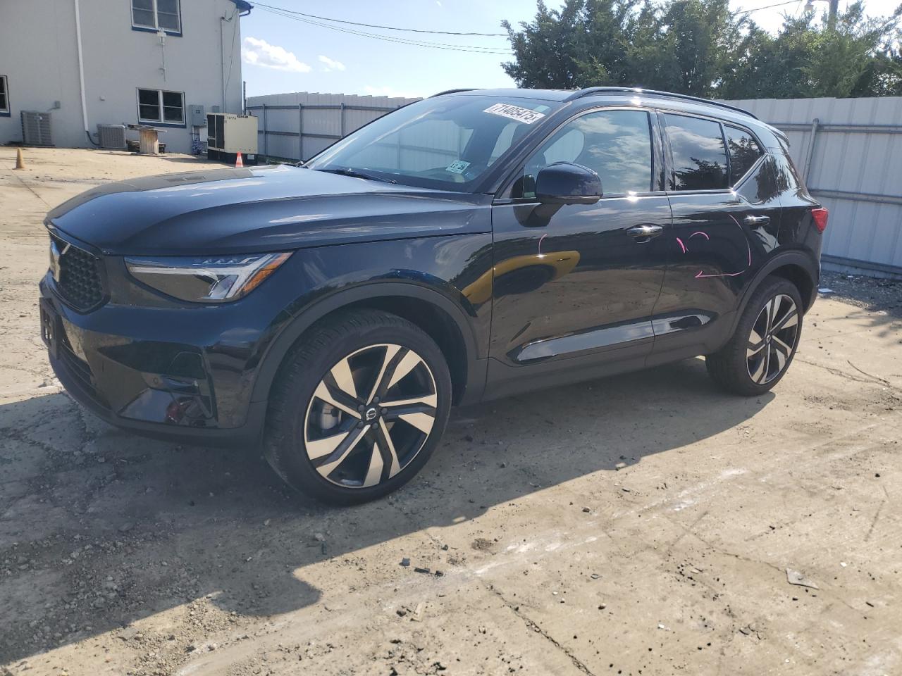 2024 Volvo Xc40 Plus