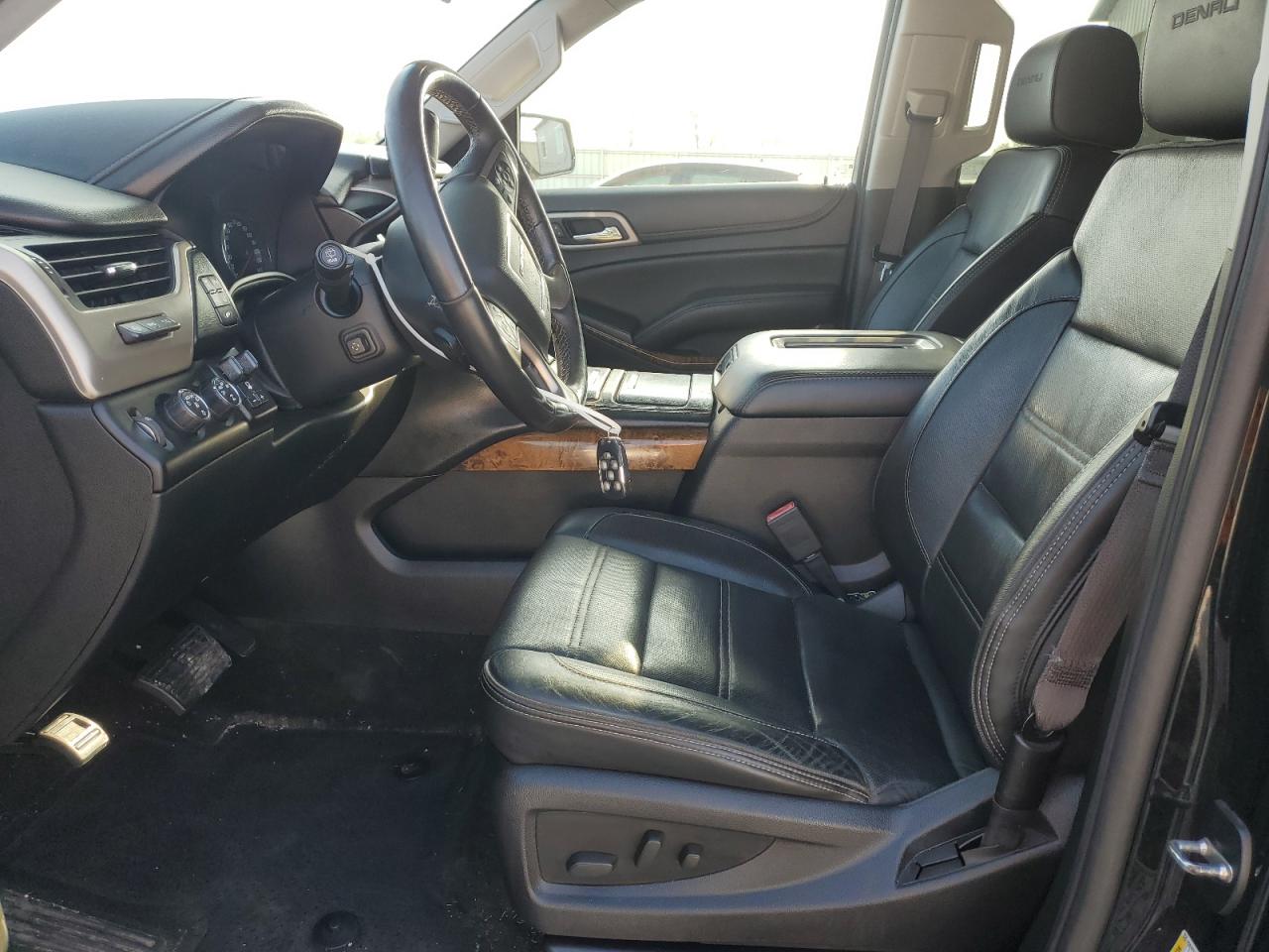 2015 GMC Yukon Denali VIN: 1GKS2CKJ5FR560289 Lot: 81799635