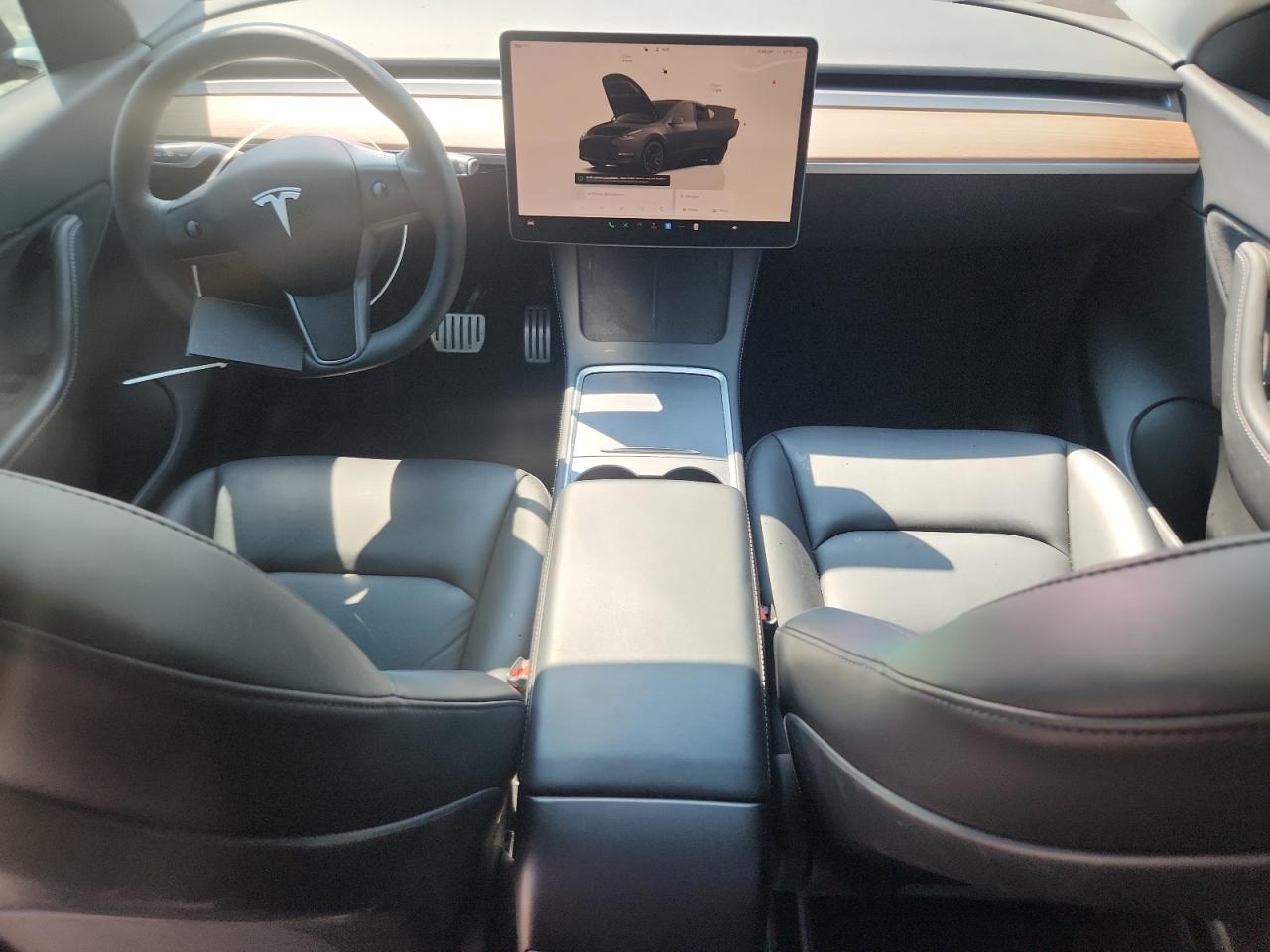 2022 Tesla Model Y VIN: 7SAYGDEF7NF469570 Lot: 81282565