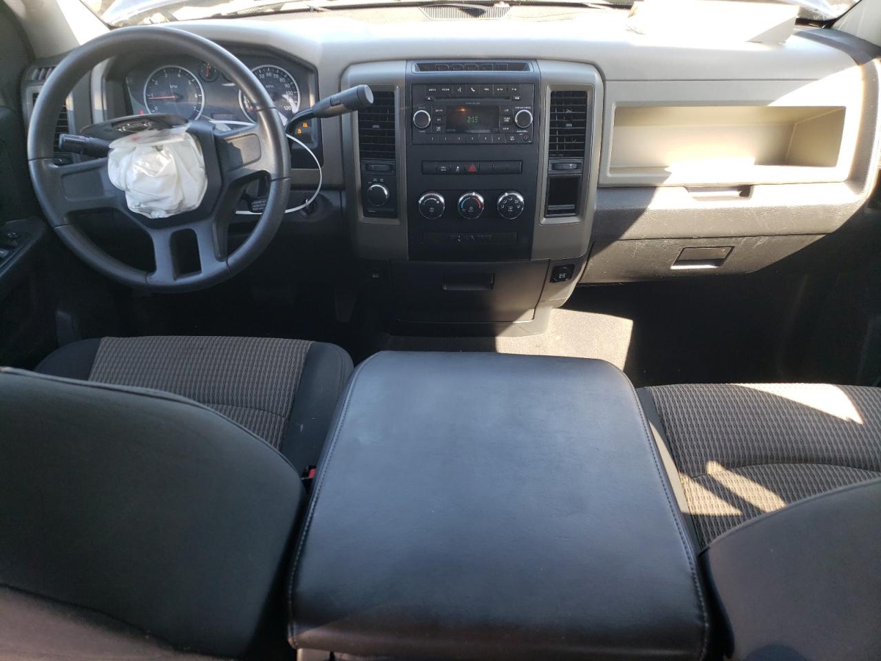 2011 Dodge Ram 1500 VIN: 1D7RV1GP2BS551724 Lot: 81664505