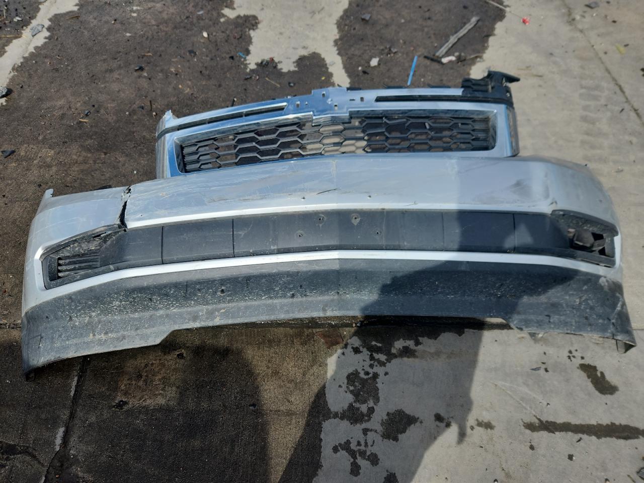 2018 Chevrolet Suburban K1500 Lt VIN: 1GNSKHKC6JR404837 Lot: 84204845