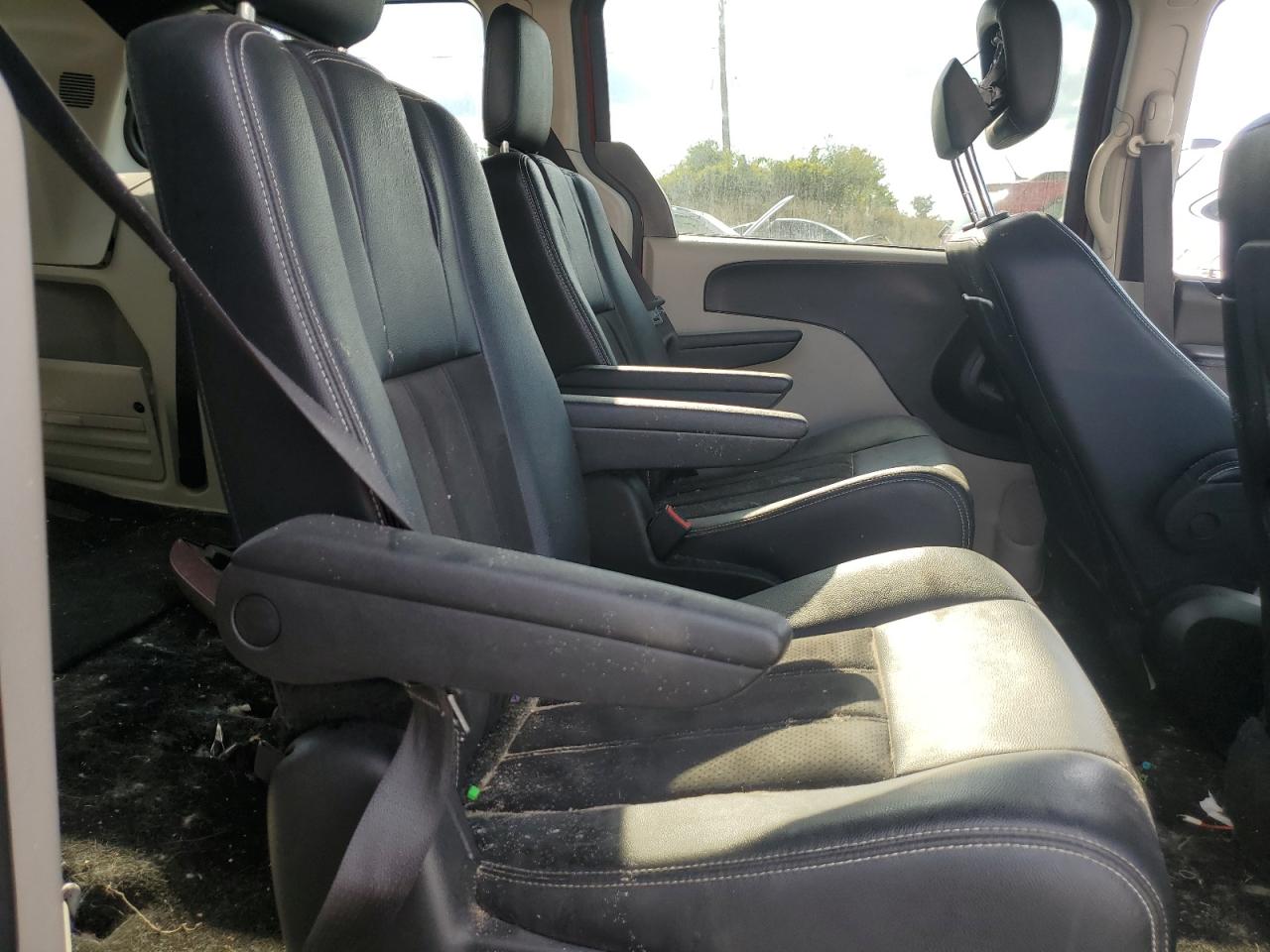 2019 Dodge Grand Caravan Sxt VIN: 2C4RDGCG7KR747438 Lot: 70327185